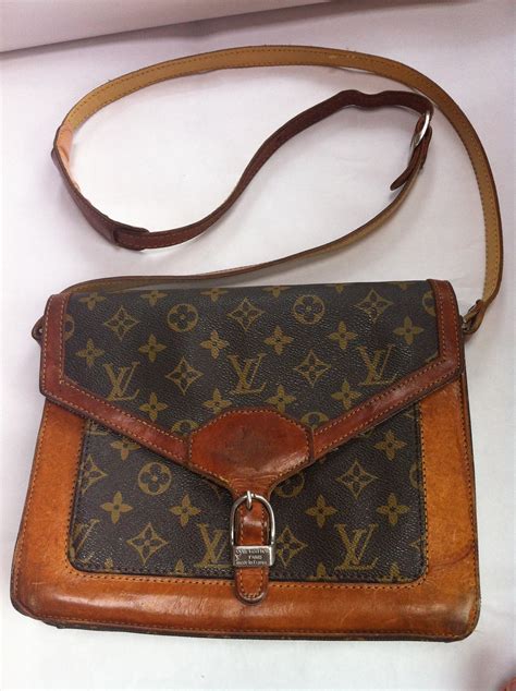 louis vuitton crossbody bag vintage.